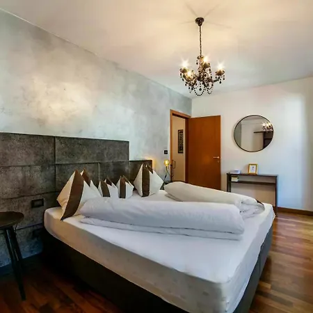 Koenig Lejlighed Merano